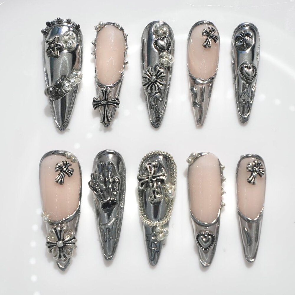 3D Chrome Heart Gothic Press On Nails | Silver 3D Cross Nail Art